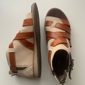 CAT Footwear Women’s Sandal size:5 Brand New!